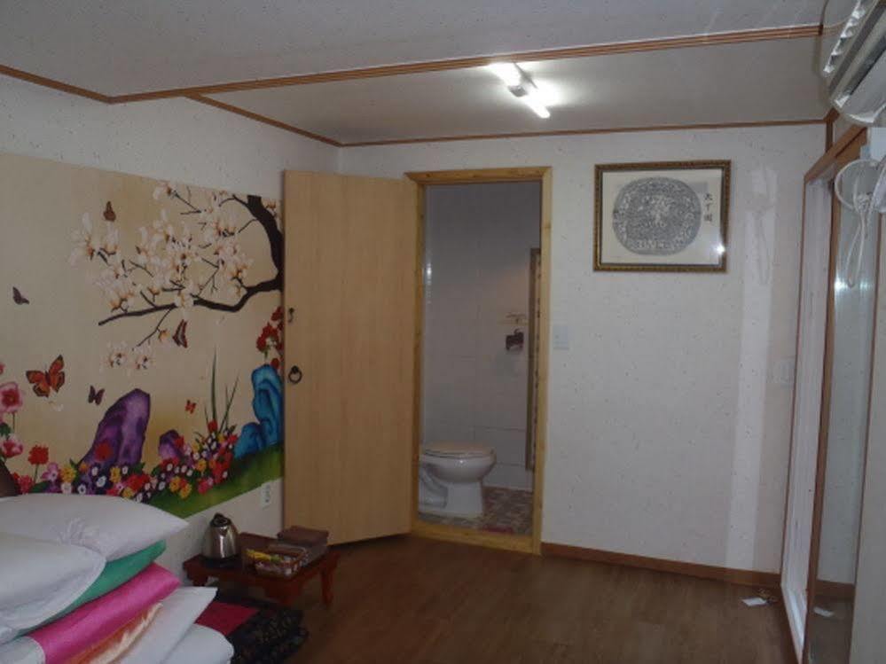 Yoos Family Hotel
